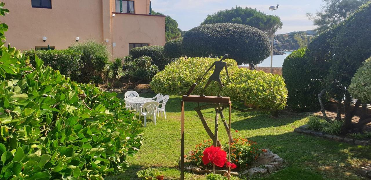 Apartamento Con Jardin A 11 Metros De La Playa. Cg. بالاموس المظهر الخارجي الصورة